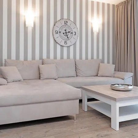 Strandhaeuser Lindenstrasse Kelleglueck